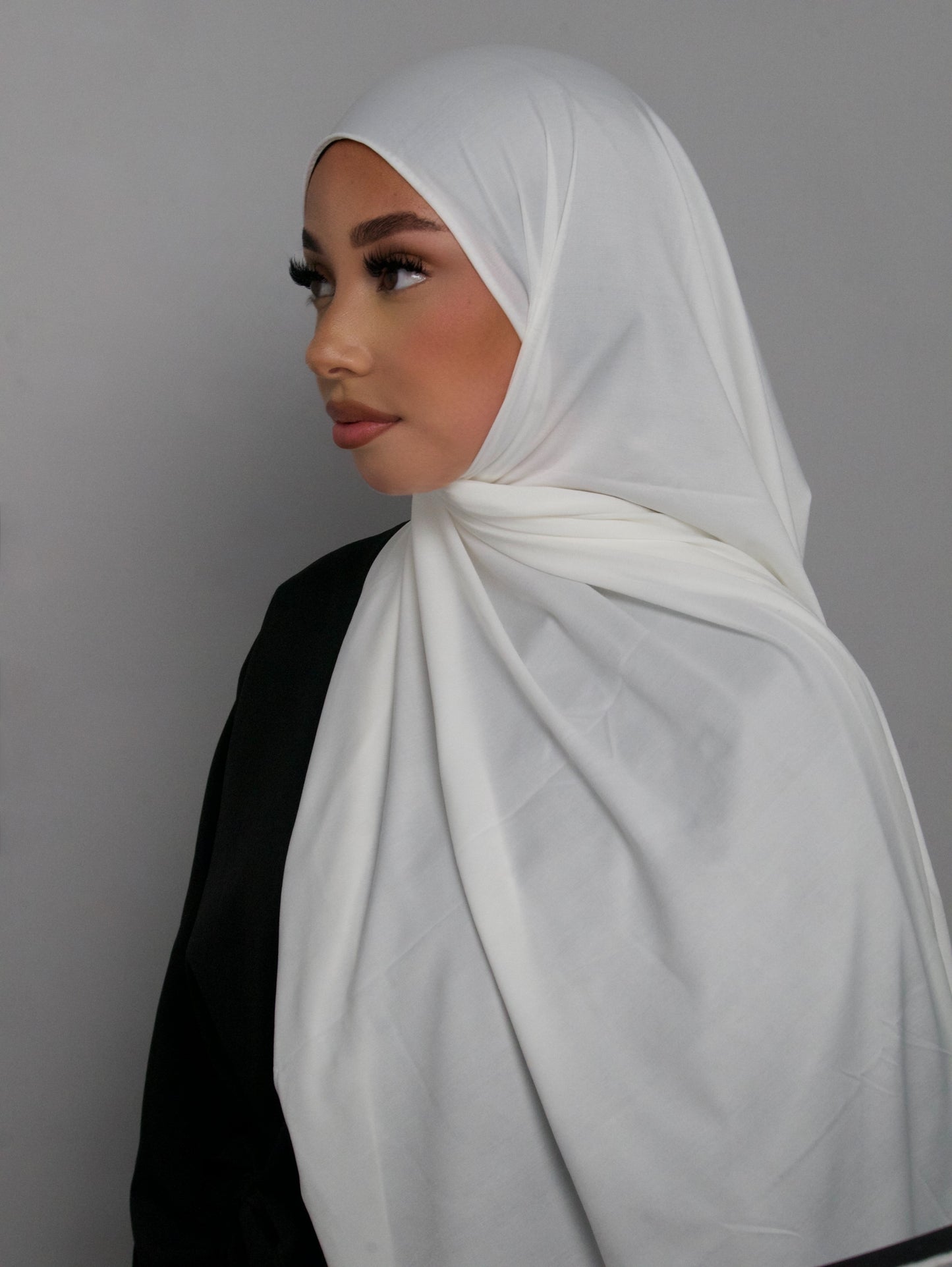 WHITE PREMIUM JERSEY HIJAB