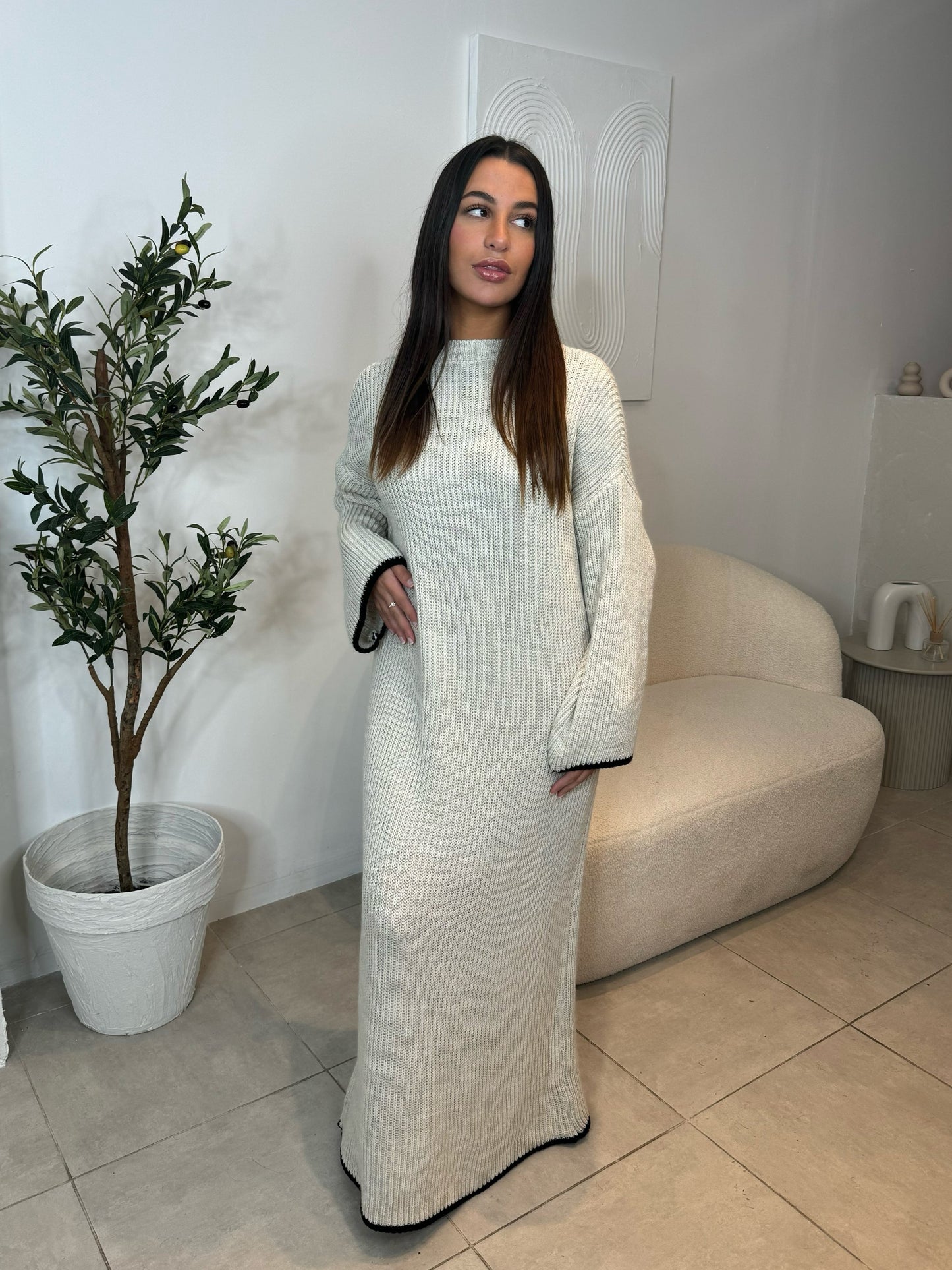 ROBE LONGUE BEIGE EN MAILLE