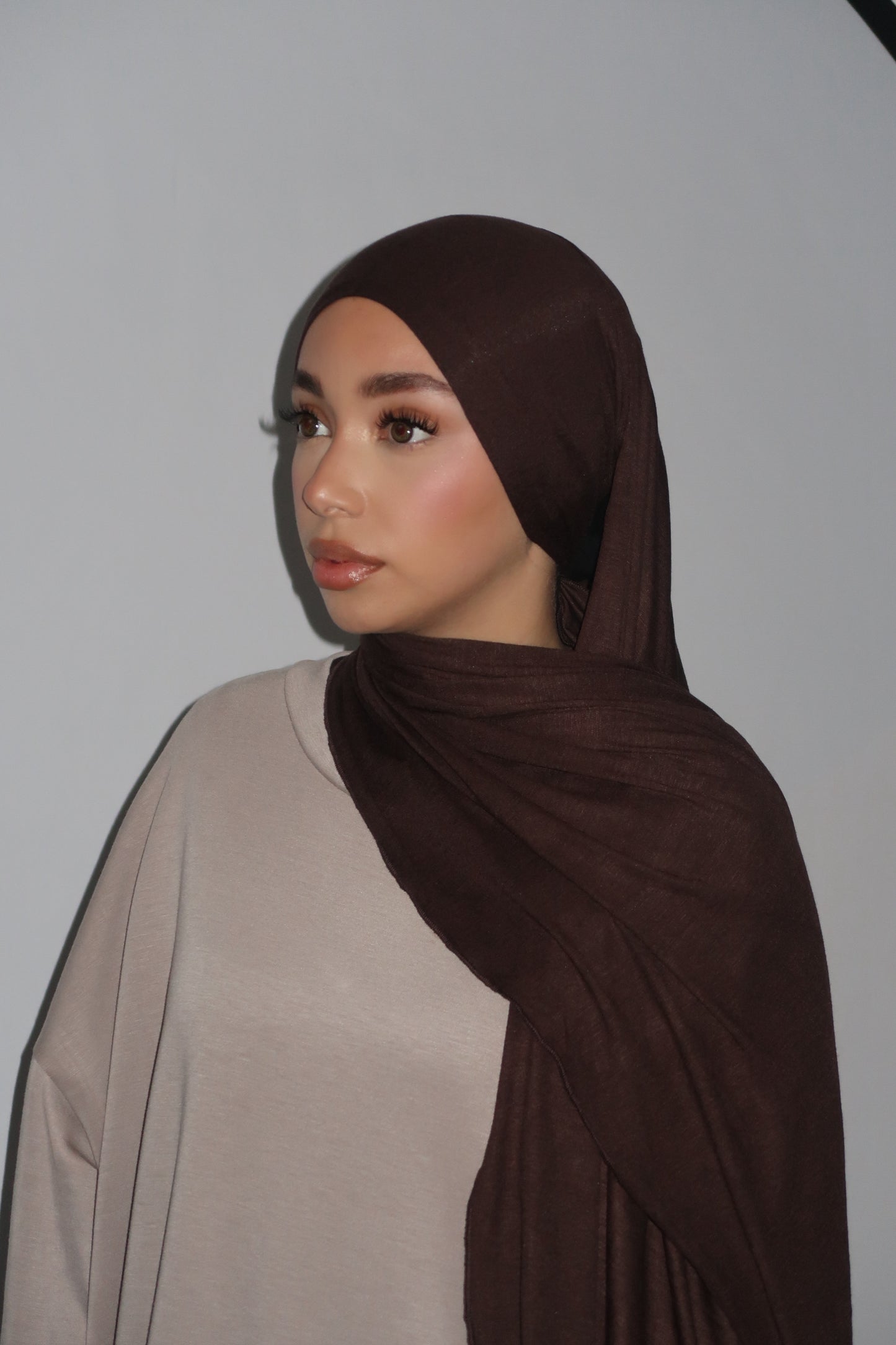 HIJAB JERSEY BONNET INTEGRÉ MARRON
