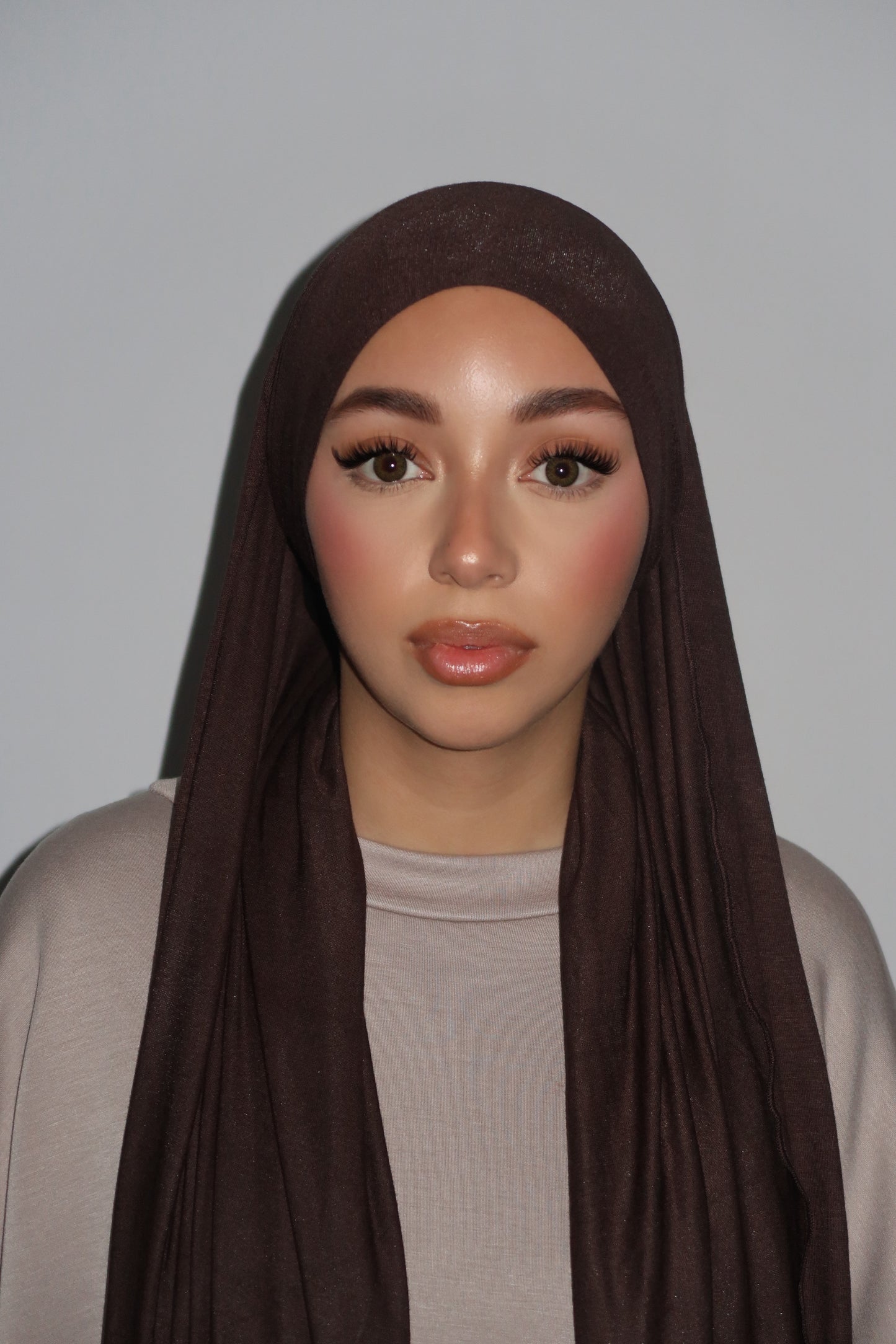 HIJAB JERSEY BONNET INTEGRÉ MARRON